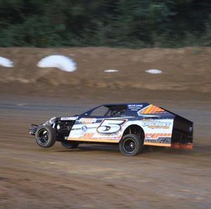 Meet your Posher, Dennis